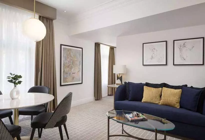 سوییت اجرایی, The Waldorf Hilton London