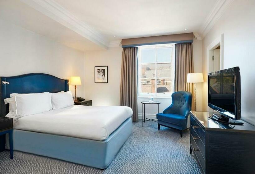Номер Deluxe, The Waldorf Hilton London