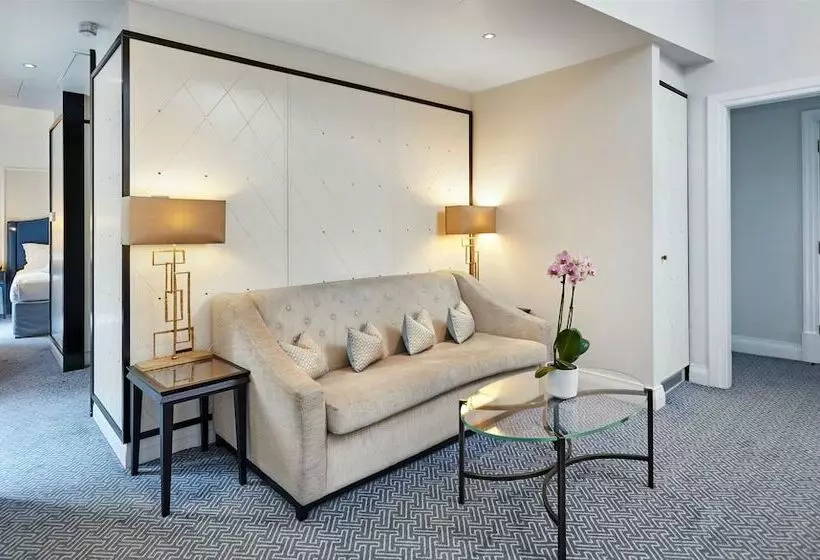 سوییت اجرایی, The Waldorf Hilton London