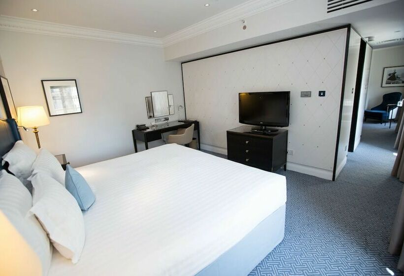エクゼクティブスイート, The Waldorf Hilton London