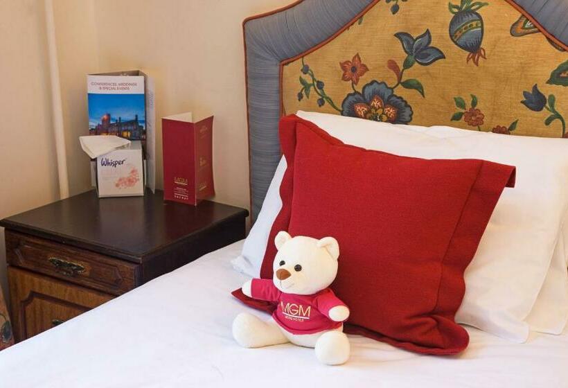 スタンダードシングルルーム, Muthu Newton