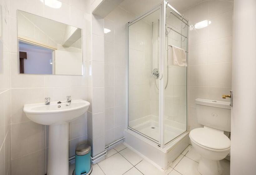 スタンダードルーム, The Cedars Hotel & Restaurant