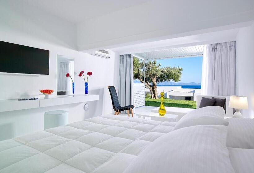 בקתה סטנדרטית עם נוף לים, Dimitra Beach Hotel & Suites