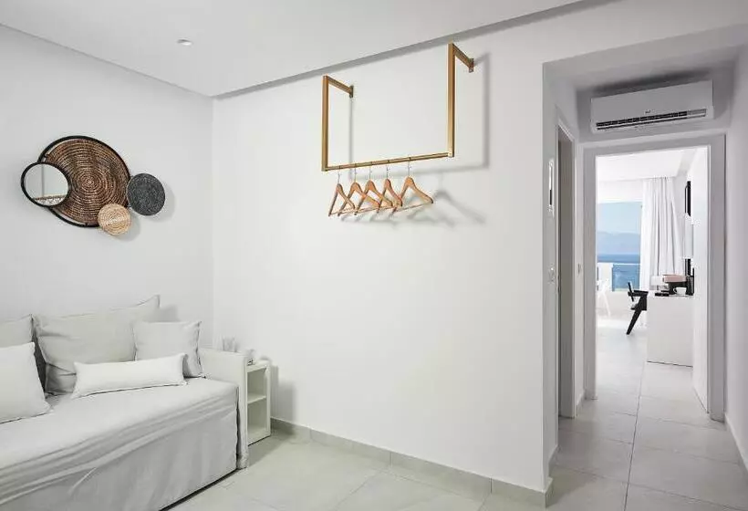オーシャンビューデラックスジュニアスイート, Dimitra Beach Hotel & Suites