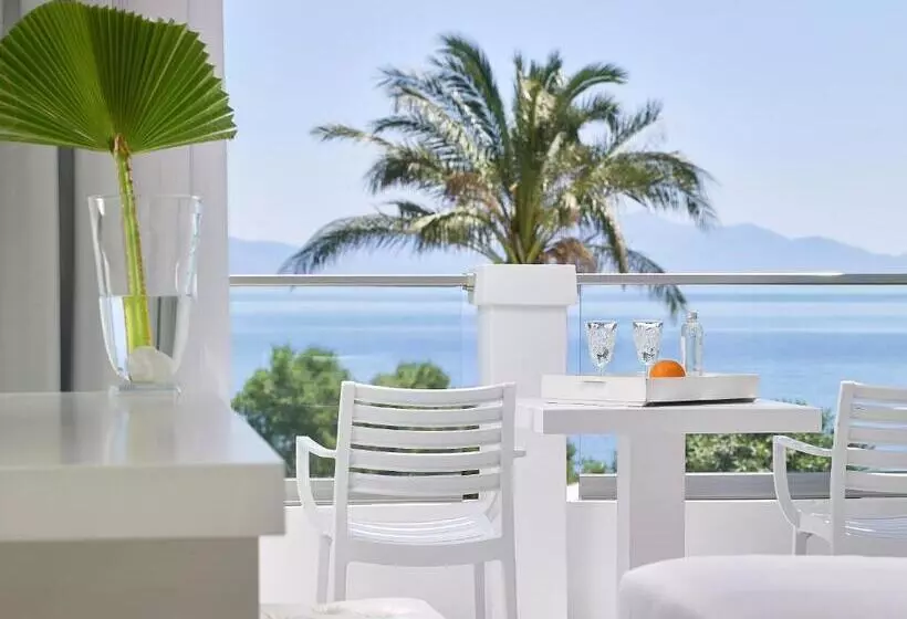 ファミリースイートの2ベッドルーム, Dimitra Beach Hotel & Suites