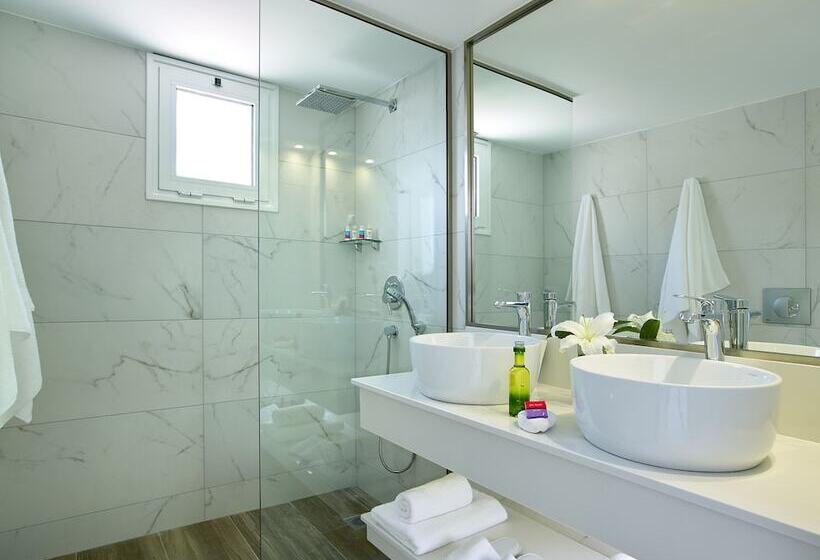 ガーデンビューのスタンダードバンガロー, Dimitra Beach Hotel & Suites