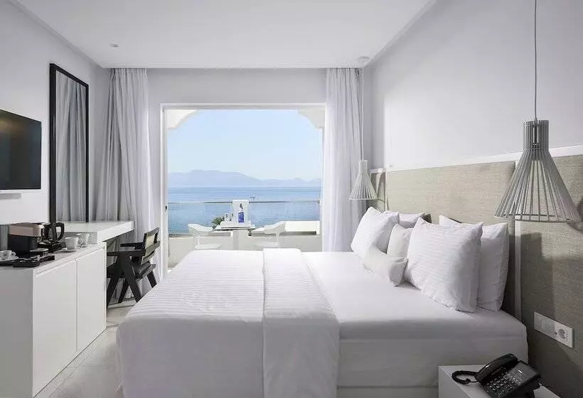 ファミリースイートの2ベッドルーム, Dimitra Beach Hotel & Suites