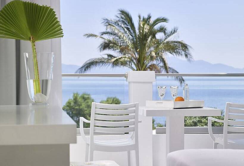 Полулюкс престиж с видом на море, Dimitra Beach Hotel & Suites