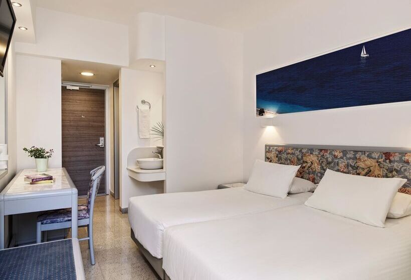 חדר קלאב, Esperia City