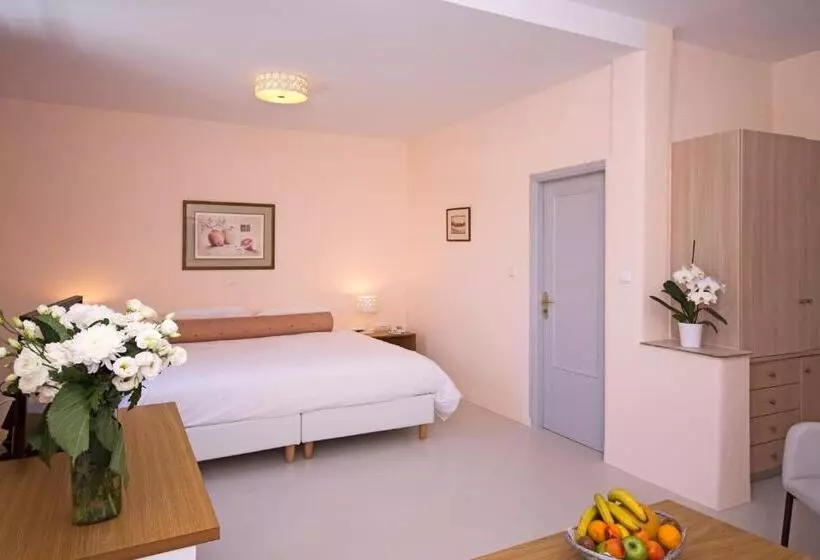 اتاق سوپریور, Mykonos Adonis