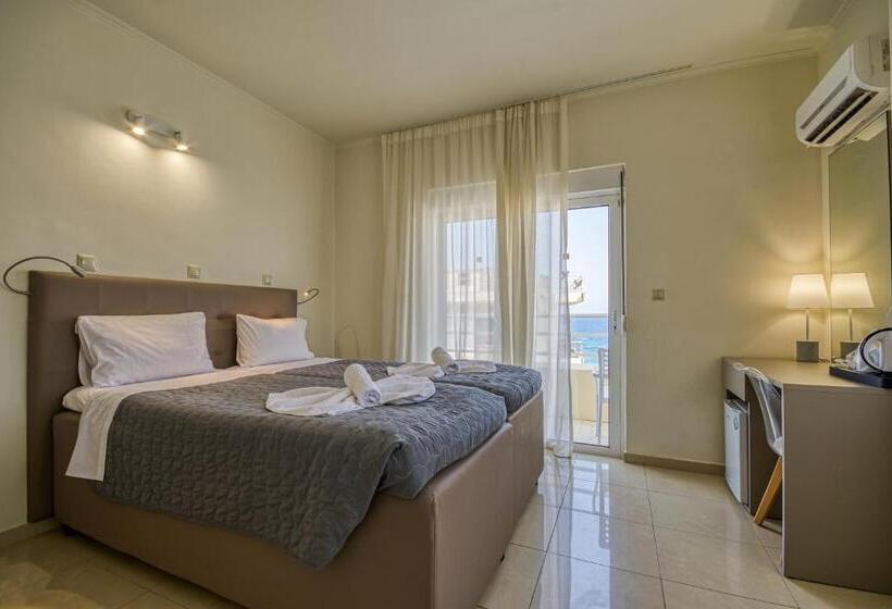 Номер Стандарт Вид на Море, Arte