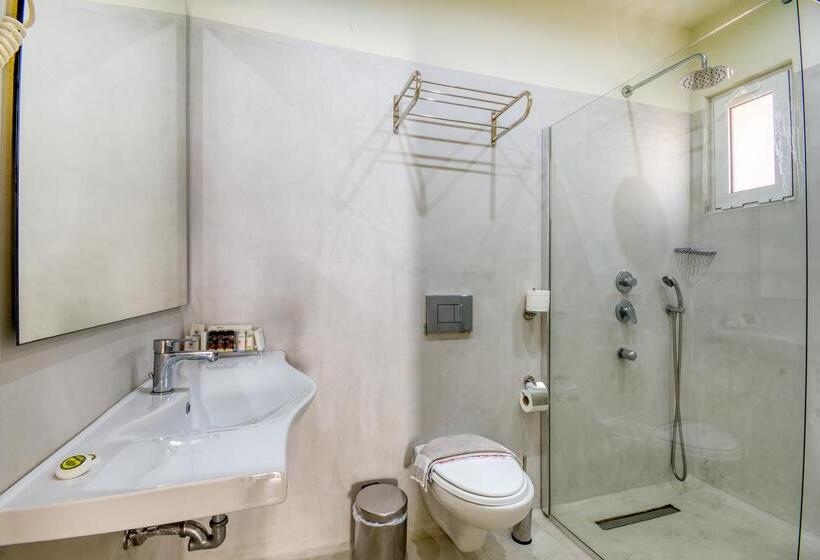 Номер Стандарт Трехместный, Arte