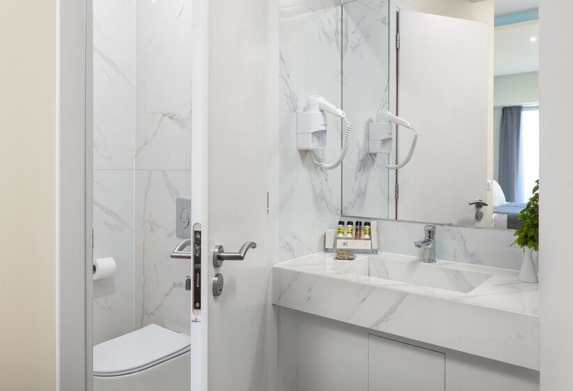 Номер Стандарт Трехместный, Arte