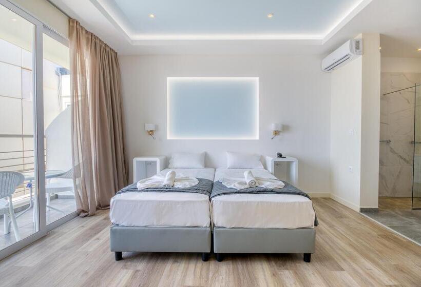 Номер Стандарт Вид на Море, Arte