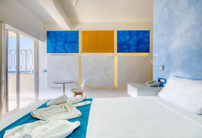 Номер Стандарт Вид на Море, Arte