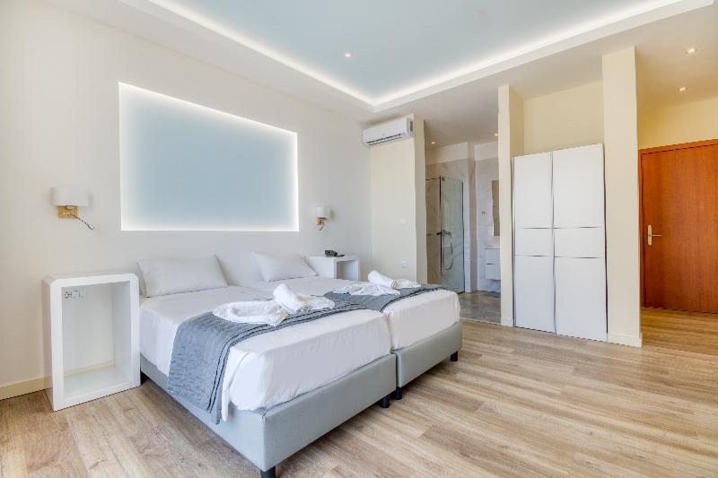 Номер Стандарт Вид на Море, Arte