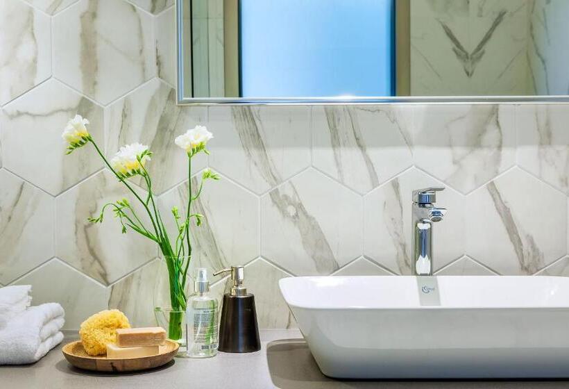 ペントハウススイート, Ammon Zeus Luxury Beach