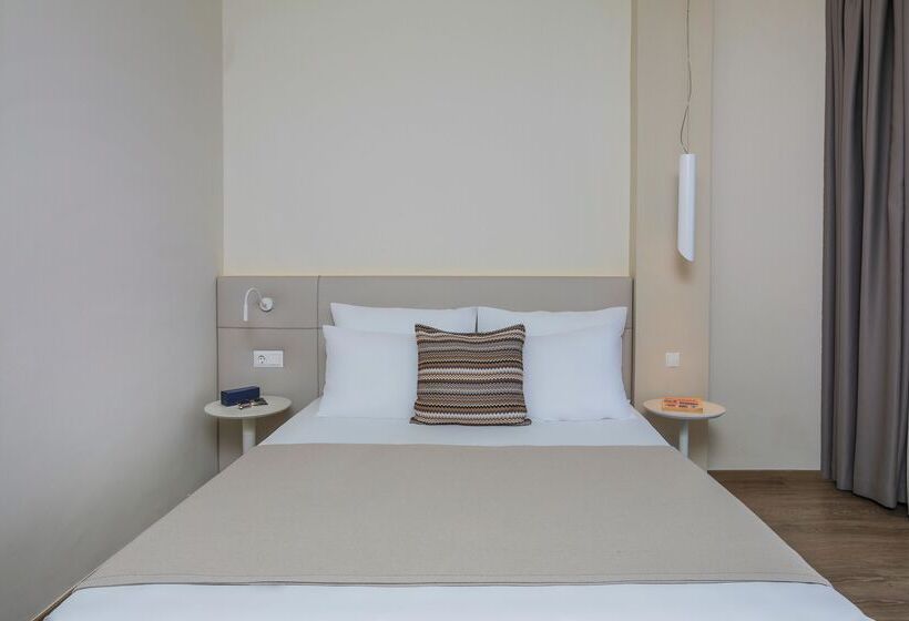 ガーデンビューデラックスルーム, Ammon Zeus Luxury Beach