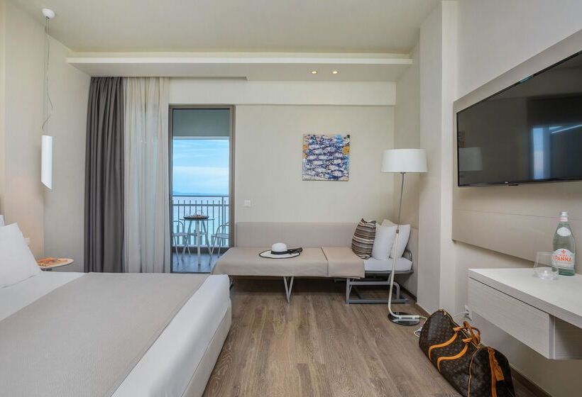 オーシャンビューデラックスルーム, Ammon Zeus Luxury Beach