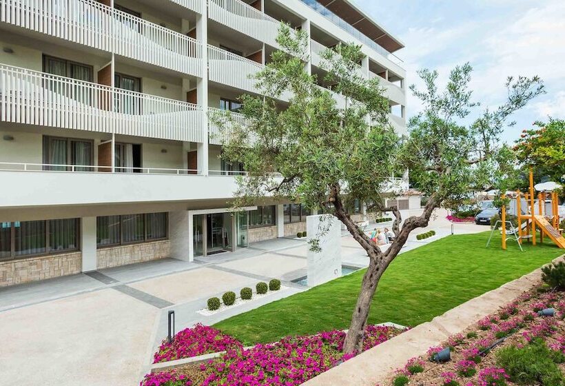 庭の見えるプレミアムルーム, Ammon Zeus Luxury Beach