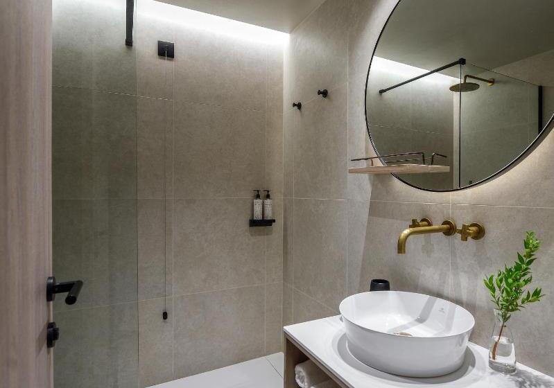 غرفة قياسية, Arcadion