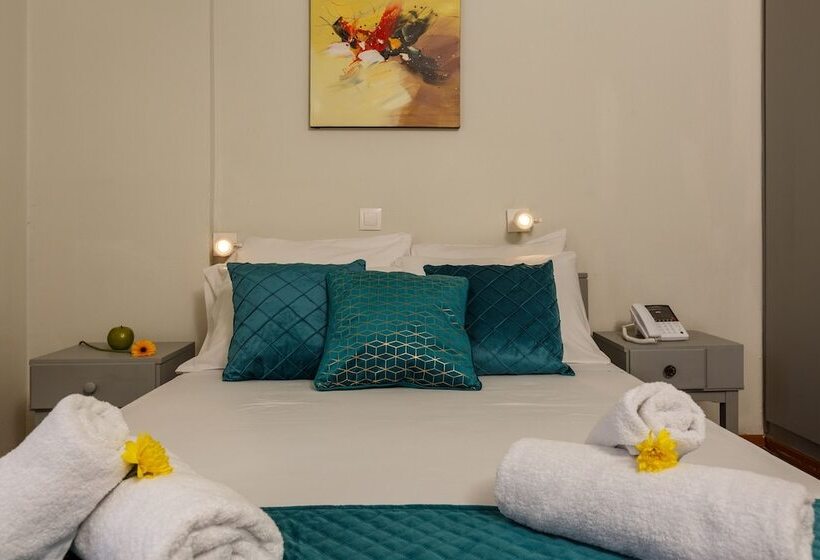 اتاق استاندارد یک نفره, Asterion