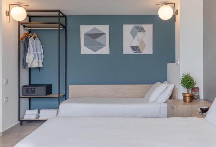 חדר סופריור לשלושה, Avra By Smile Hotels