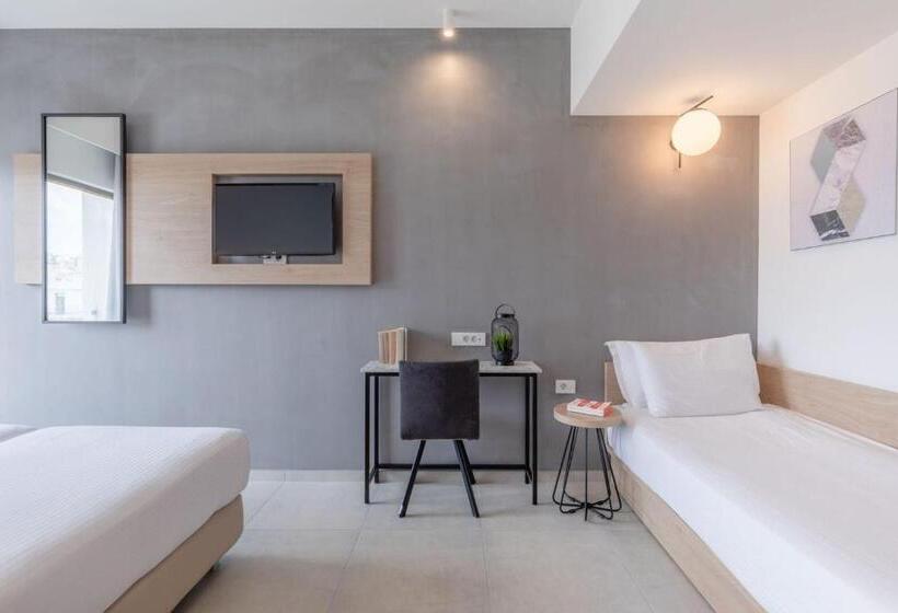 스탠다드 4인용 룸 측면 바다 전망, Avra By Smile Hotels