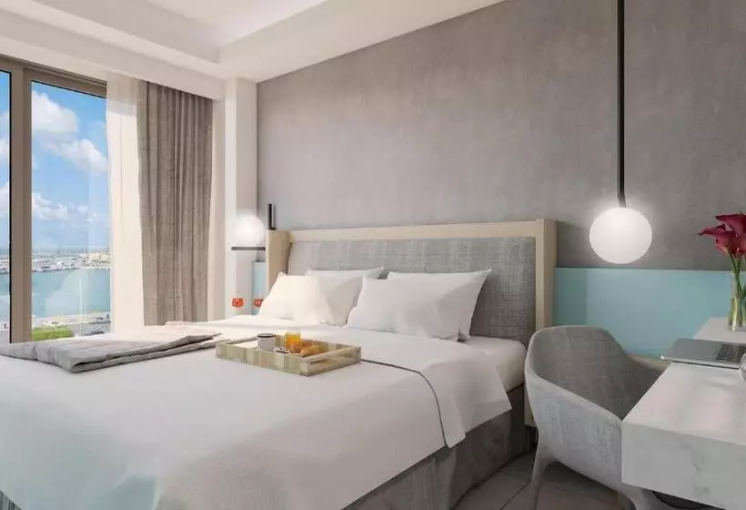 オーシャンビュースタンダードルーム, Avra By Smile Hotels
