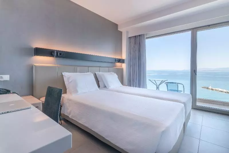 スタンダードルーム, Avra By Smile Hotels