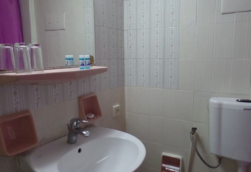 エコノミーシングルルーム, Cavo D  Oro