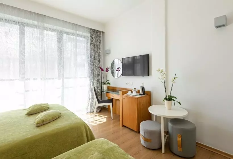 Superior Interior Room, City Hotel Thessaloniki