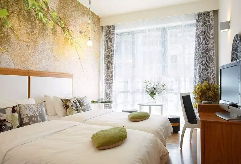 اتاق استاندارد با چشم‌انداز شهر, City Hotel Thessaloniki