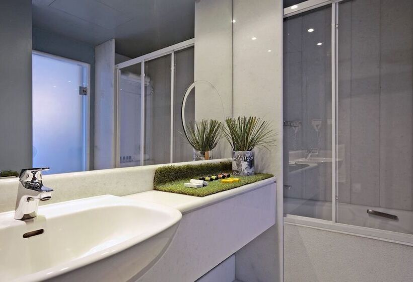 جناح جونيور مطل على المدينة, City Hotel Thessaloniki