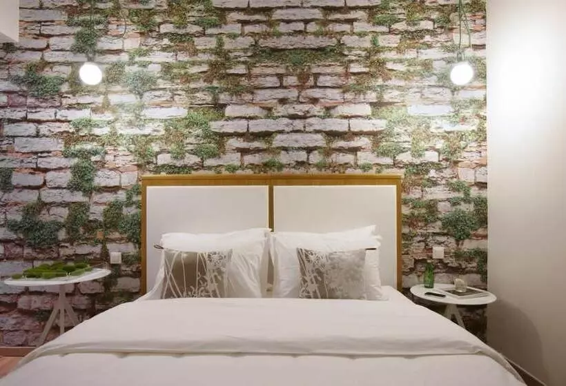 سوییت جونیور با چشم‌انداز شهر, City Hotel Thessaloniki