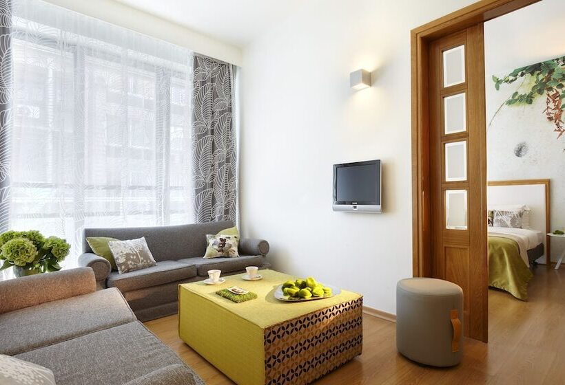 جناح, City Hotel Thessaloniki