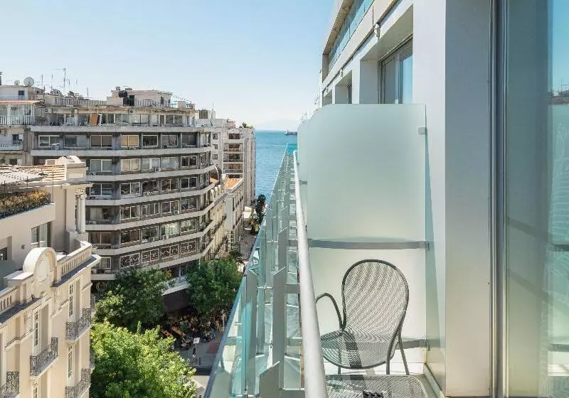 اتاق استاندارد با چشم‌انداز شهر, City Hotel Thessaloniki