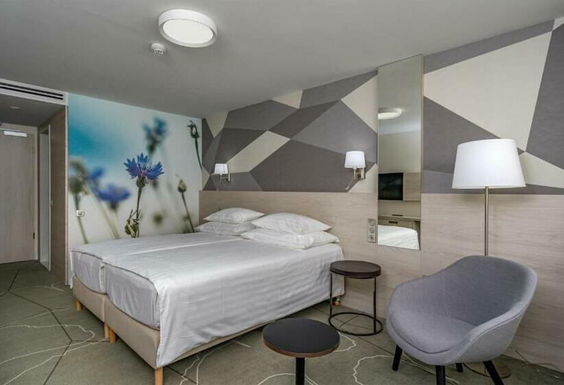 غرفة بريميوم, Ensana Thermal Margaret Island