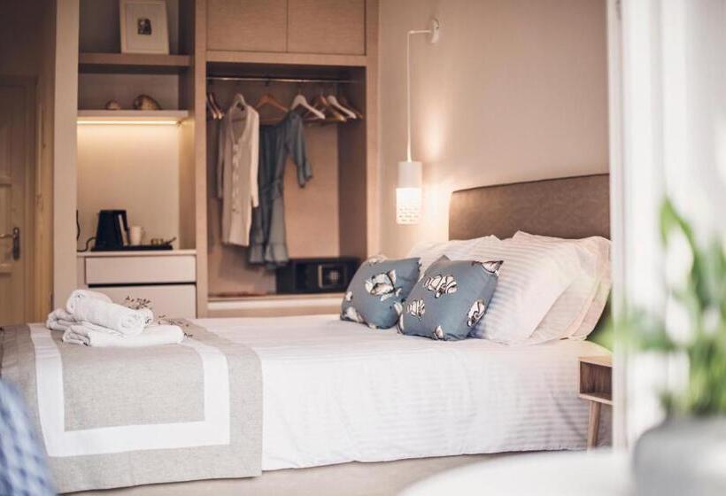 高级大房间, Iliada Beach