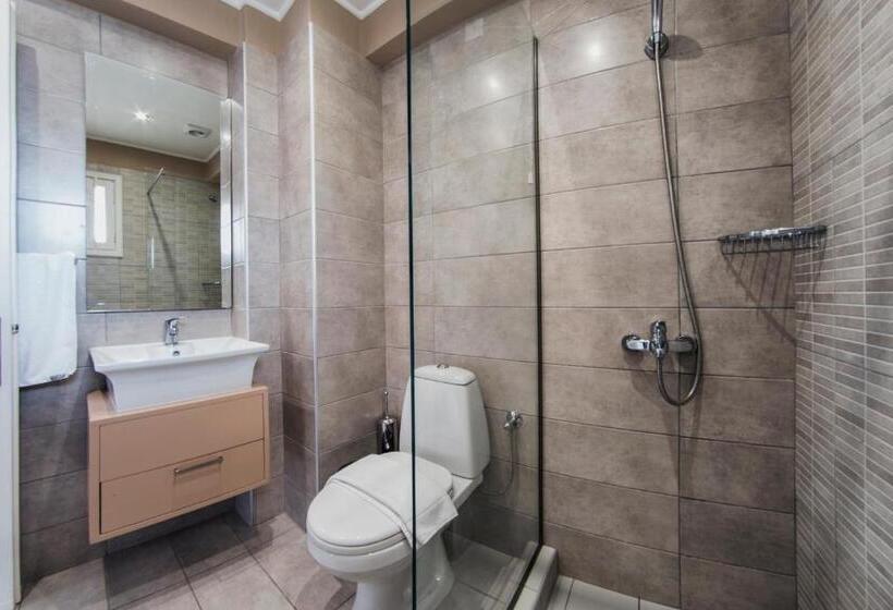 标准间, Iliada Beach