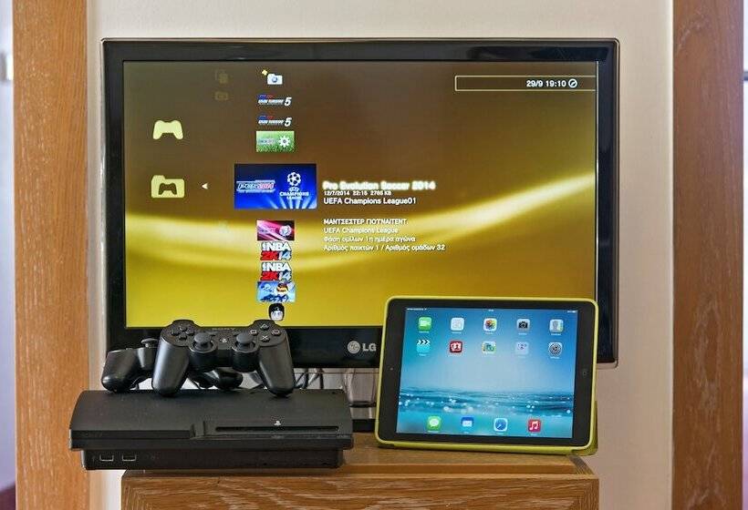 Family Suite, Kydon The Heart City