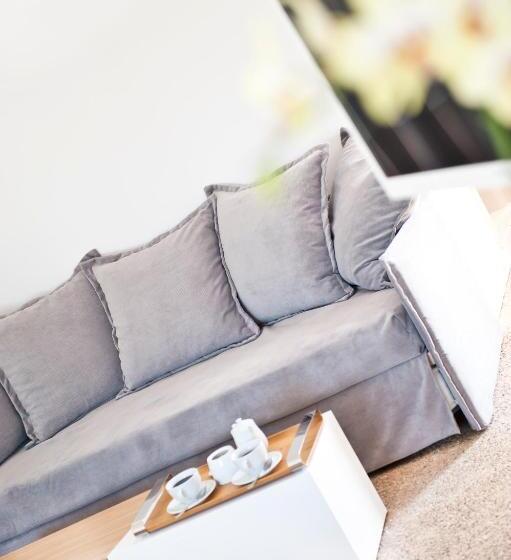 חדר משפחתי, Marathon Beach Resort