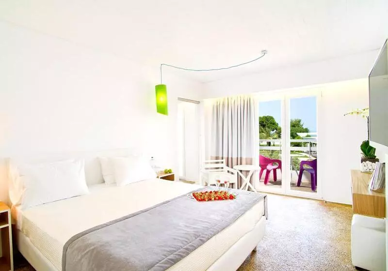 スイート, Marathon Beach Resort