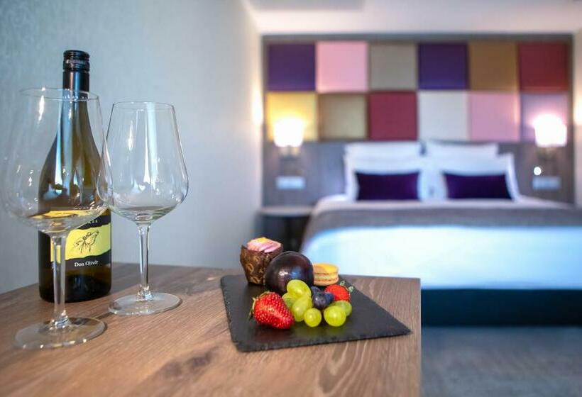 סוויטת ג'וניור סופריור, Mercure Budapest Korona