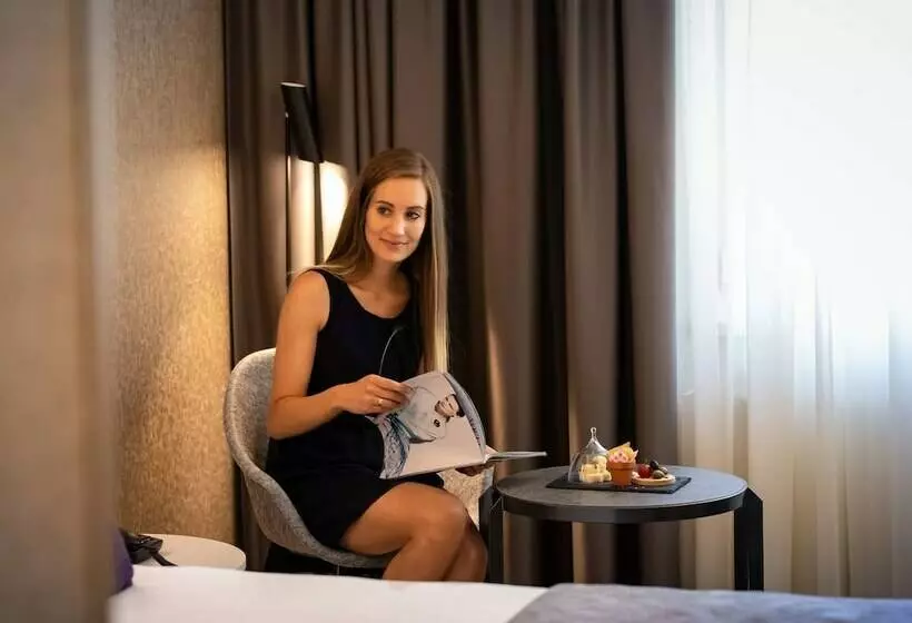 اتاق پرستیژ, Mercure Budapest Korona