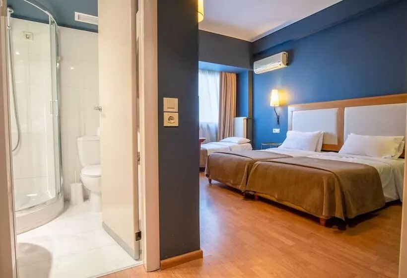 Habitació Triple Estàndard, Olympic