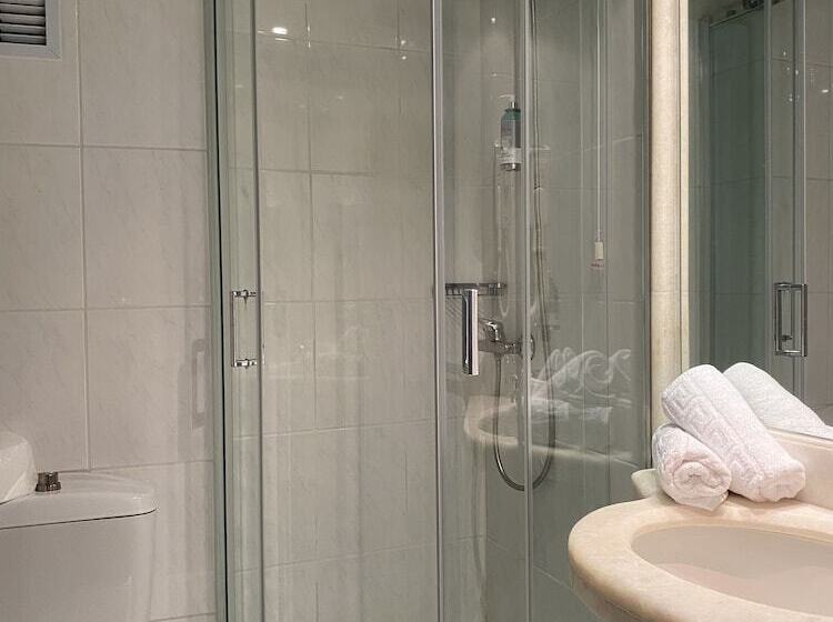 חדר סטנדרט יחיד, Olympic