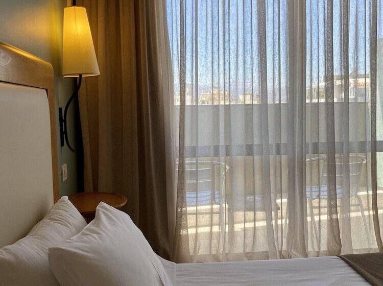 חדר סטנדרט יחיד, Olympic