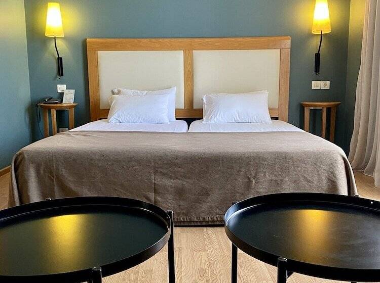 חדר משפחתי, Olympic