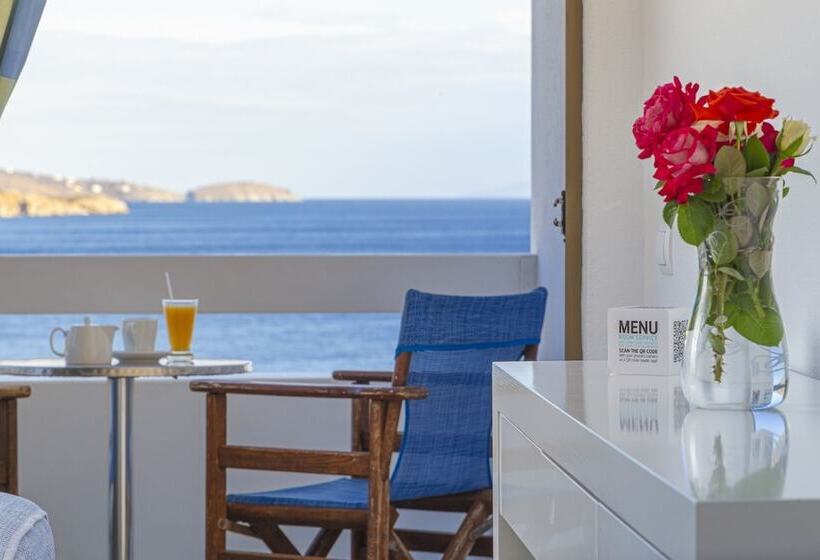 스탠다드 룸 바다 전망, Perrakis